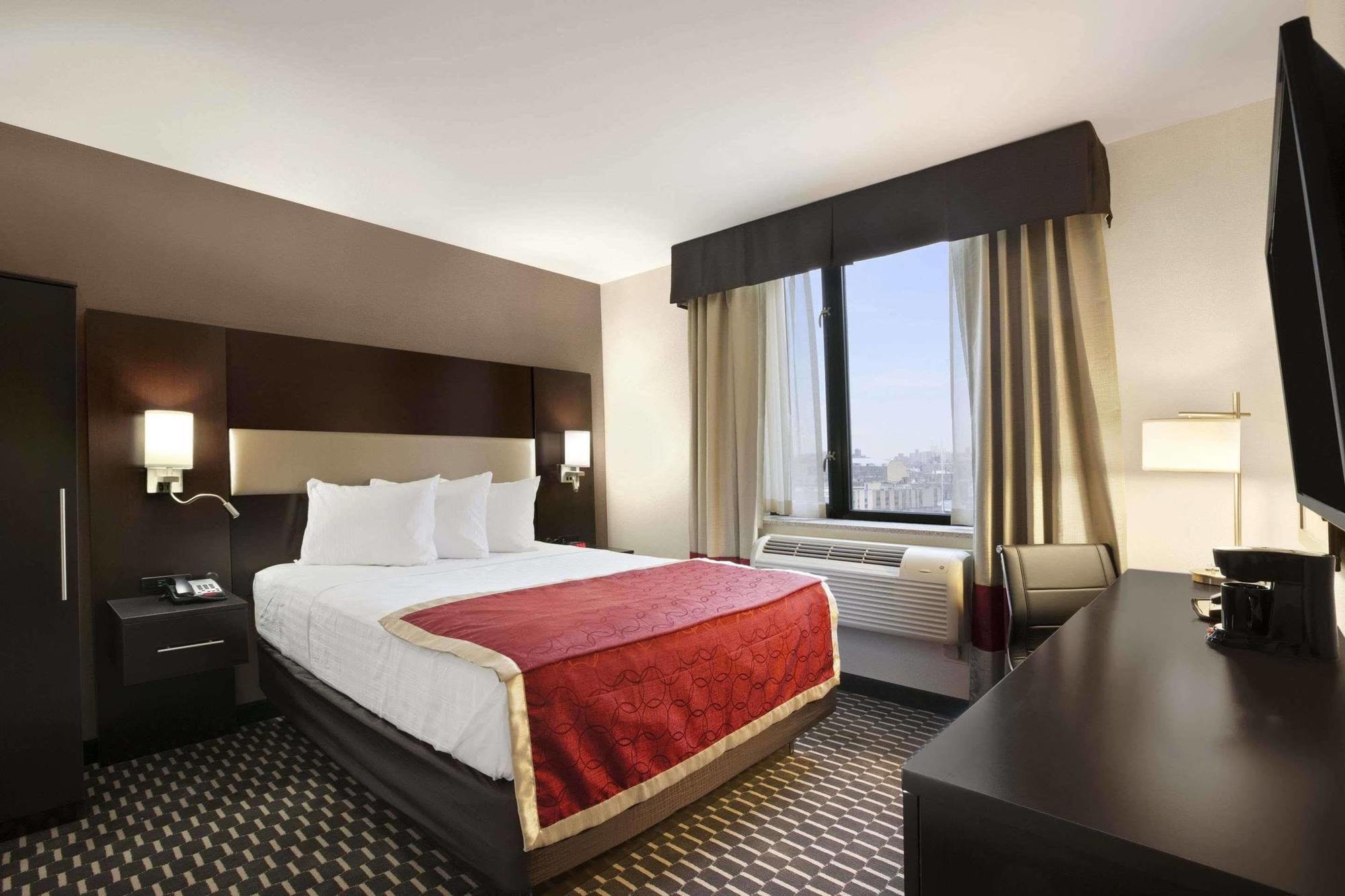 Howard Johnson By Wyndham Jamaica Ny Near Airtrain Jfk Nowy Jork Zewnętrze zdjęcie
